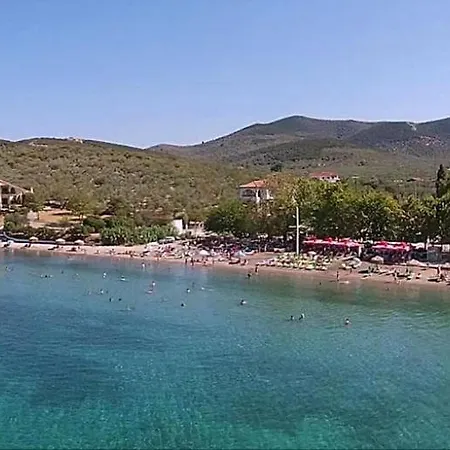 Mitzelitsa - Stunning Sea View Retreat - - Balcony - 2-4 Guests Lejlighed *