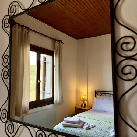 Mitzelitsa - Stunning Sea View Retreat - - Balcony - 2-4 Guests Apartament