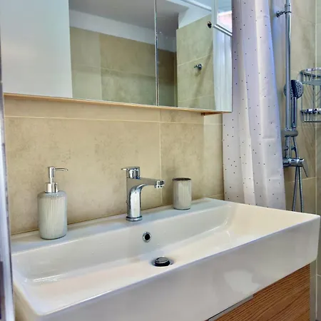 Mitzelitsa - Stunning Sea View Retreat - - Balcony - 2-4 Guests Apartament *